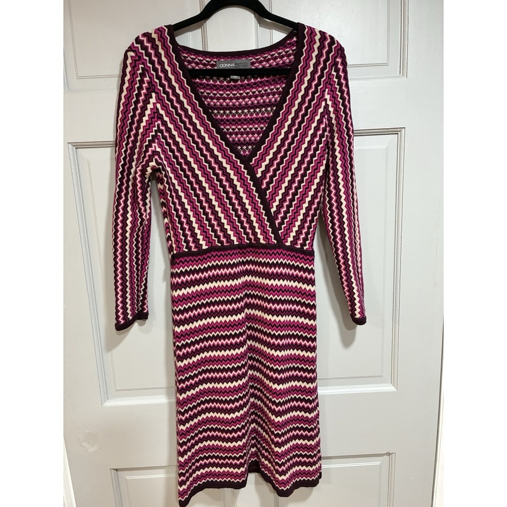 Donna Ricco Knit Dress Women Size‎ Medium V-neck Faux Wrap Midi Chevron Zig Zag